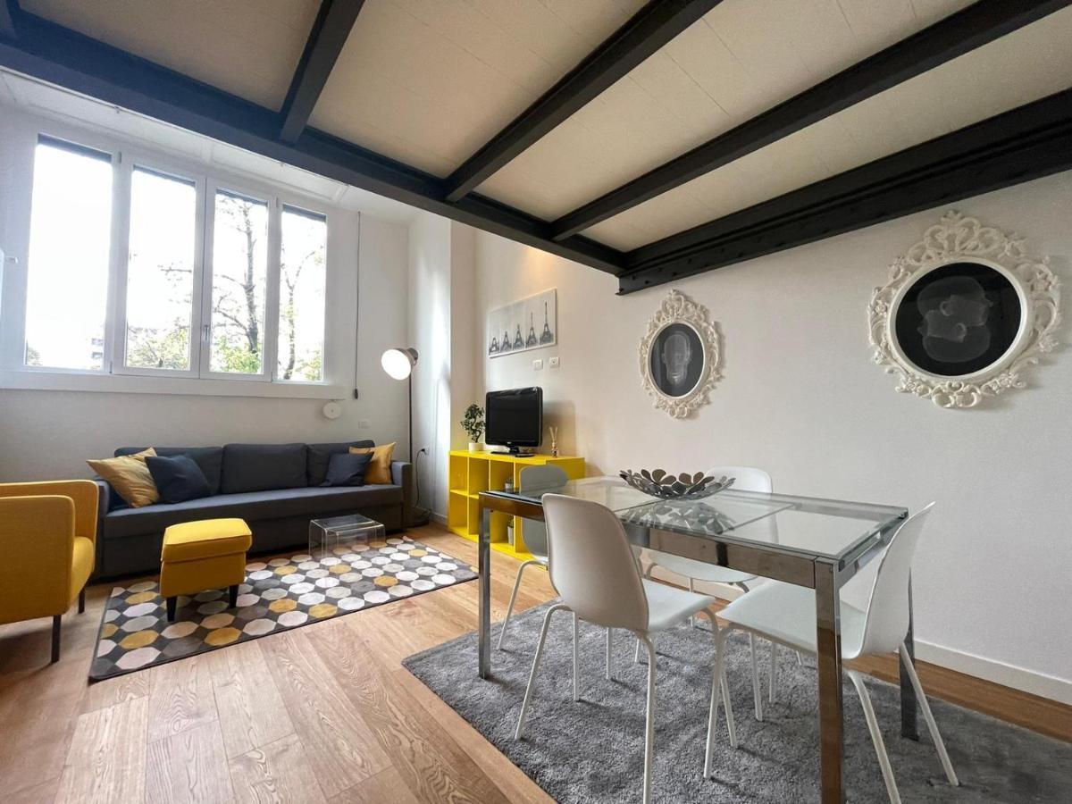 Apartment Navigli Design Loft - 7 Stops From Duomo, Ac, Netflix Milan