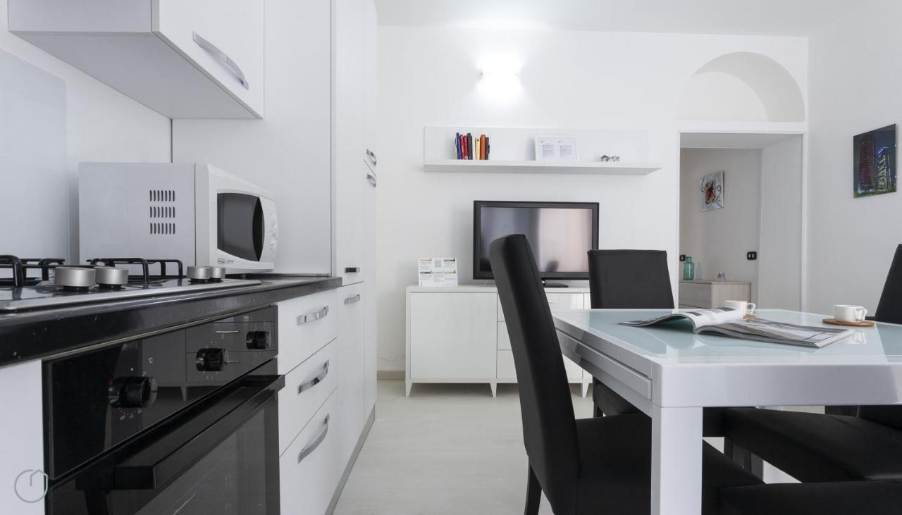 Italianway - Rosolino Pilo 7 *