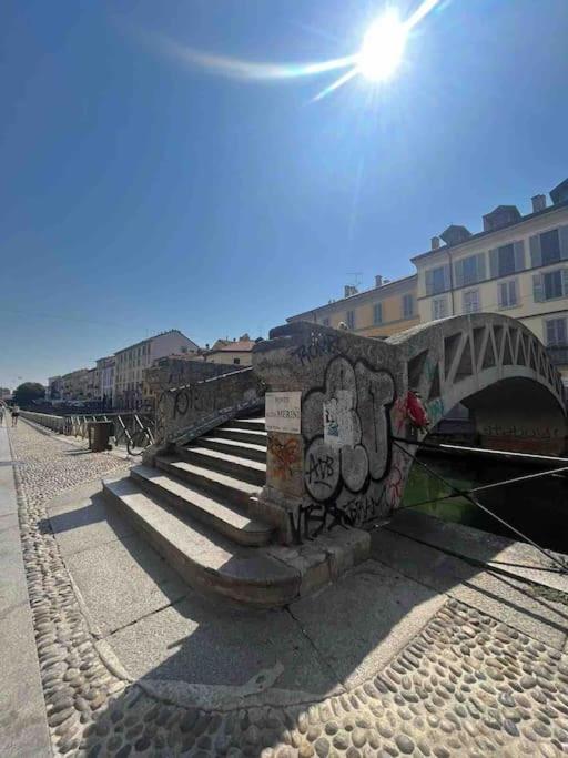 Trendy Flat Naviglio Grande Milan