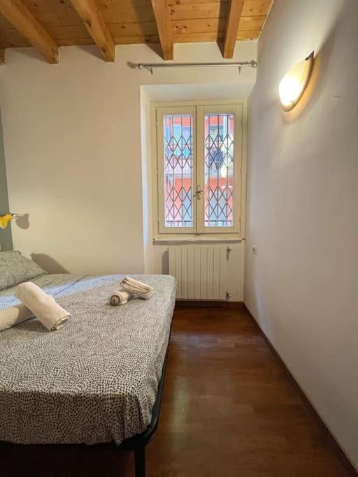 Trendy Flat Naviglio Grande Milan