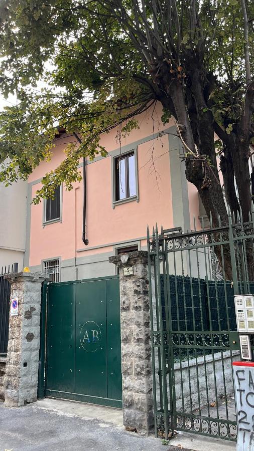 Fiera Milano-city Life Free Parking Anglia' S Bridge Lejlighedshotel Milano
