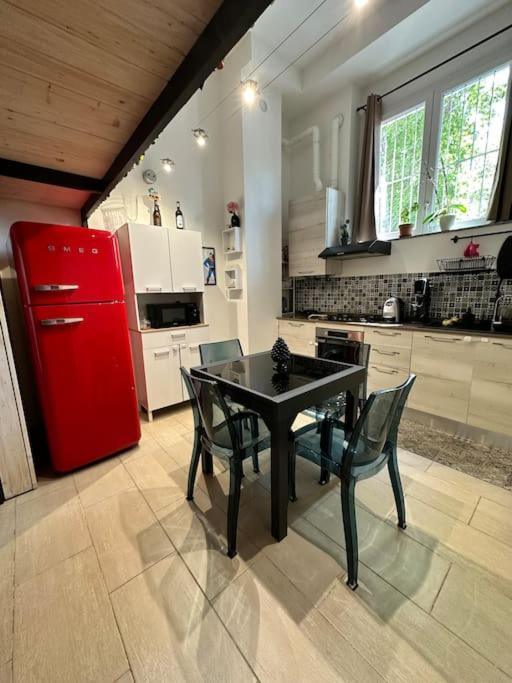 Loft Moderno Con Terrazzo Milano