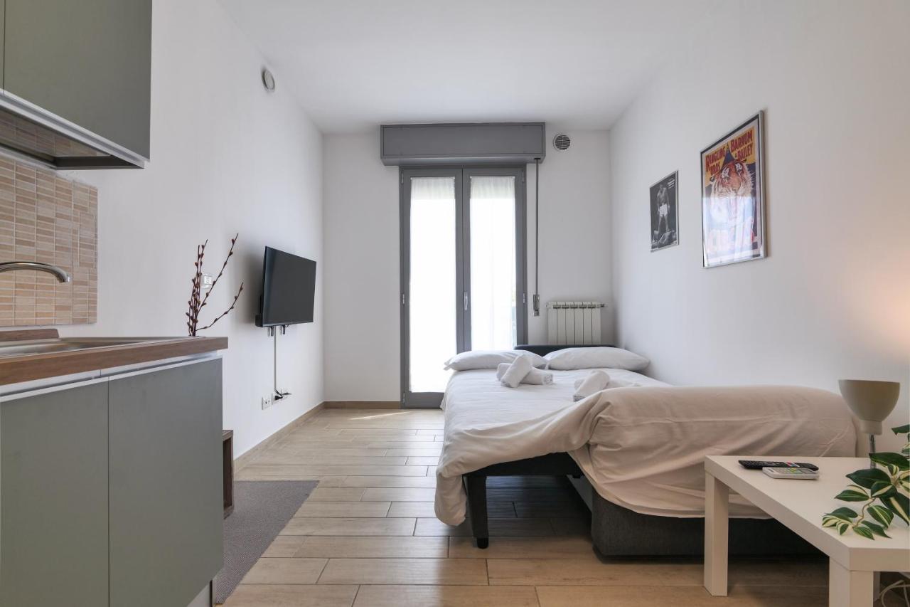 Primopiano - Bonomi Lejlighed Milano