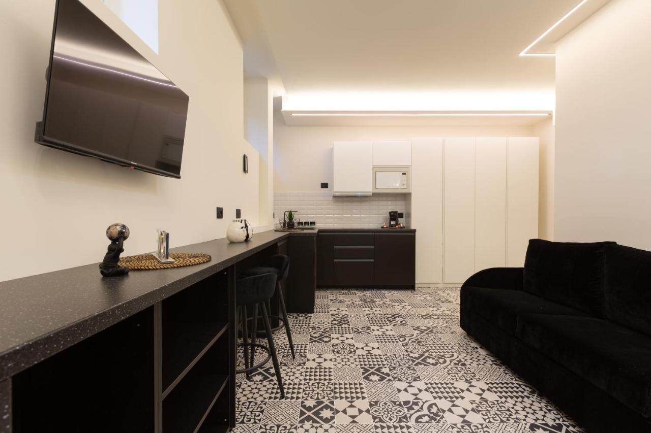 Pab60 -crescenzago-luxury Blue House Milan
