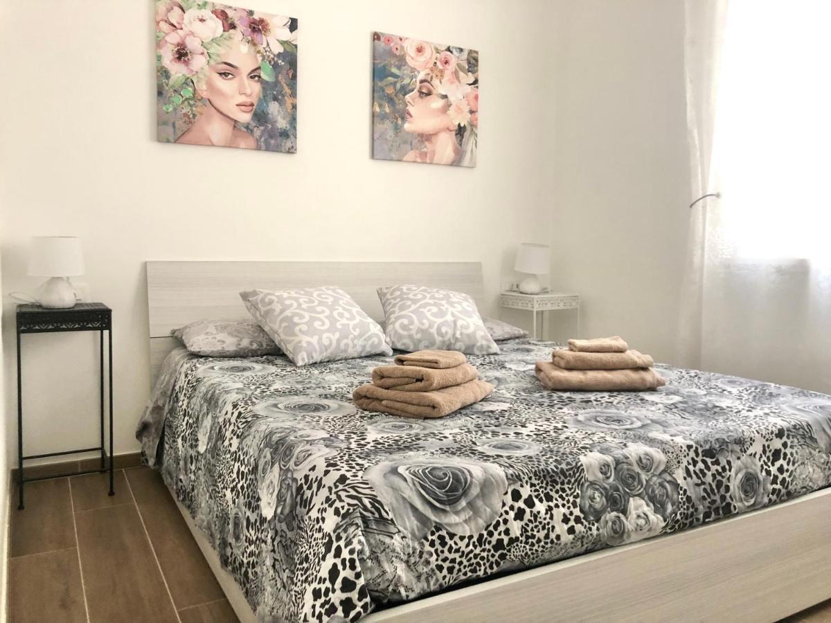Apartment Bilocale In Bande Nere-metro Rossa Duomo *