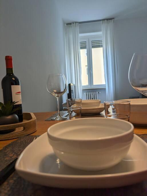 Modern And Comfortable Near The Subway * Milano