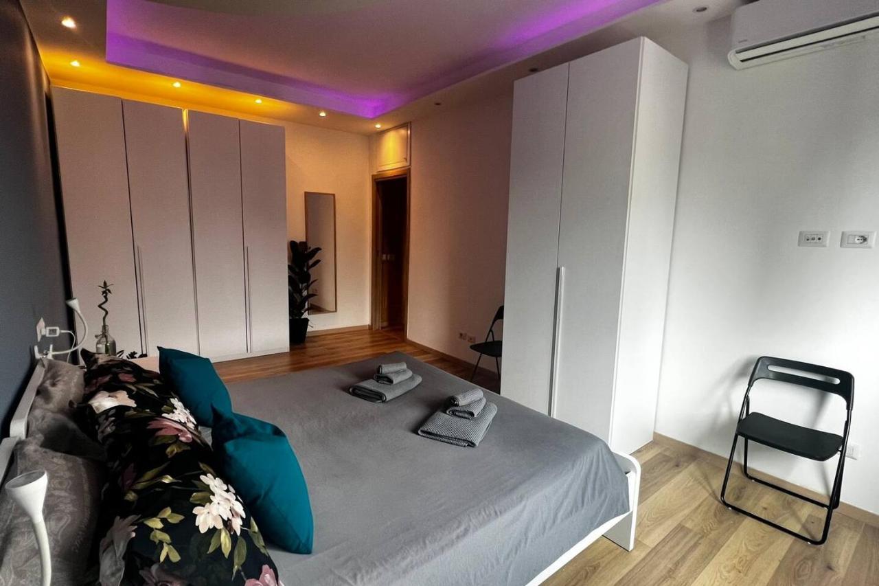Apartment Prestigioso Trilocale Sui Navigli Con A/c & Wi-fi *