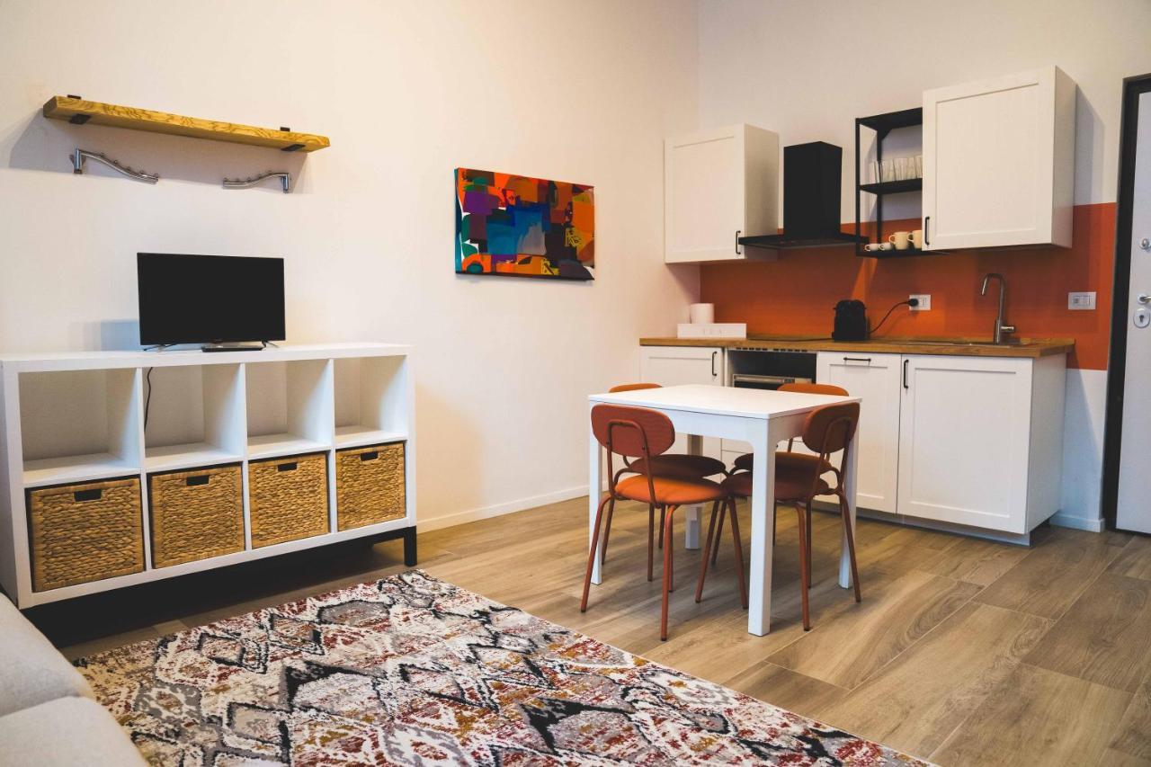 Apartment L'arche Comfort & Relax - Quiet Urban Space Milan