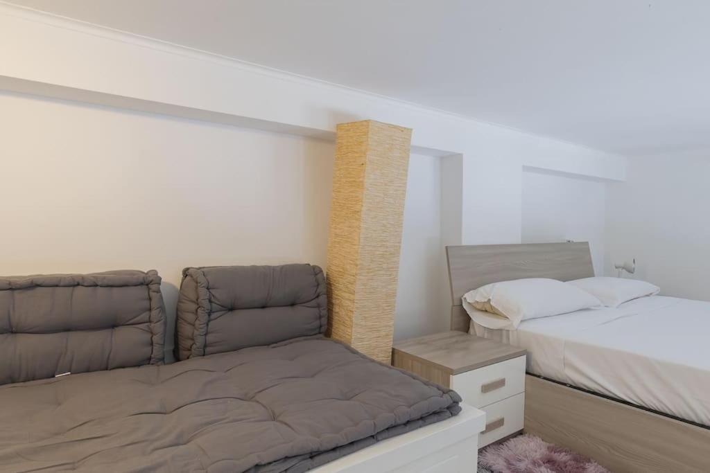 Youhosty - Desenzano 7 Apartment *