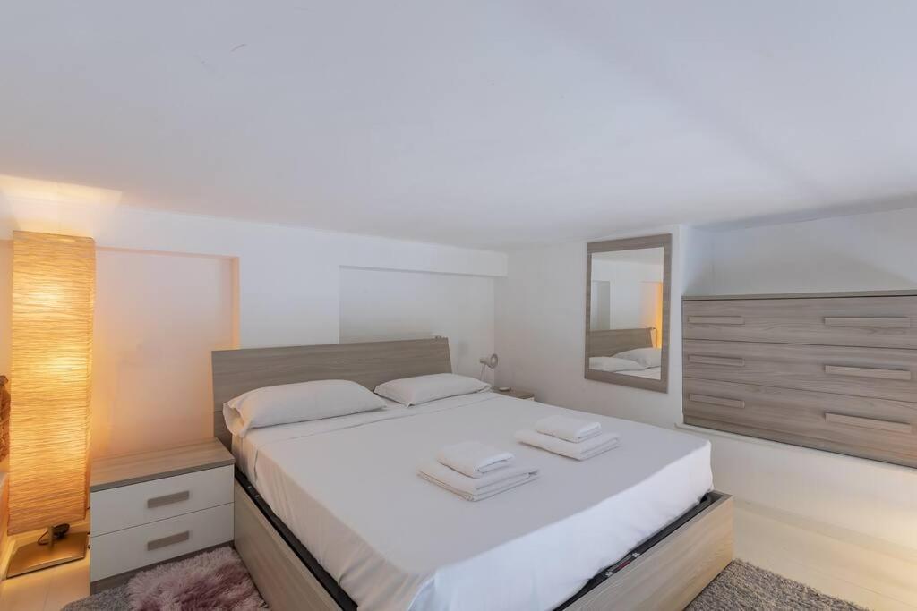 Appartamento Youhosty - Desenzano 7 *
