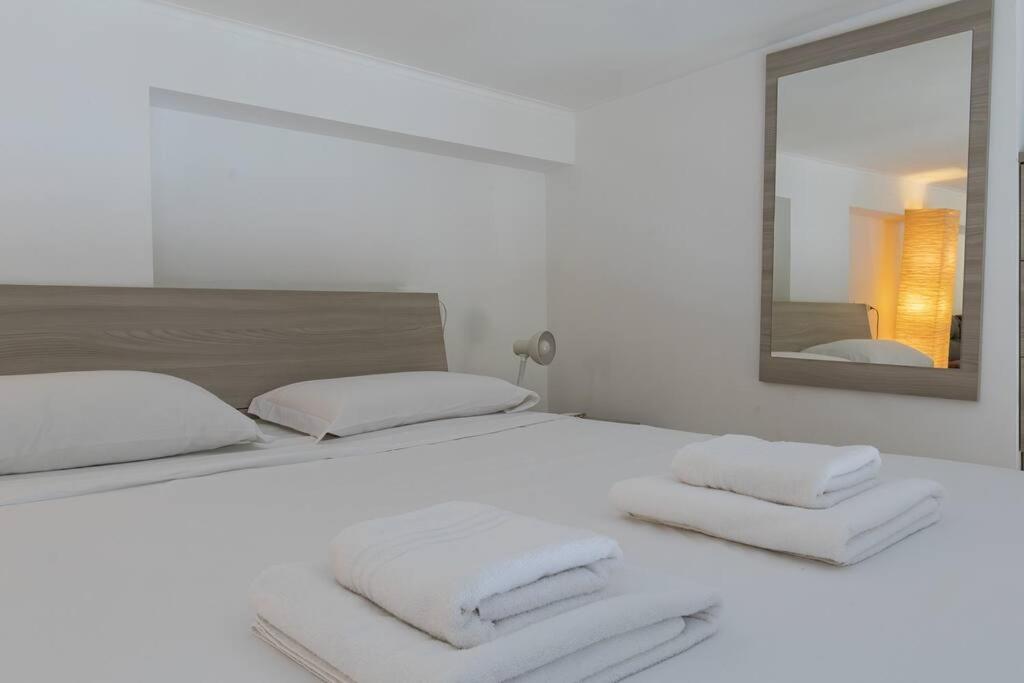 Youhosty - Desenzano 7 Apartment *