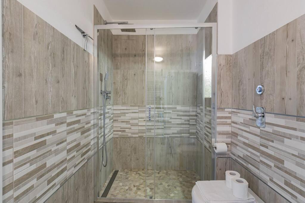 Youhosty - Desenzano 7 Milan