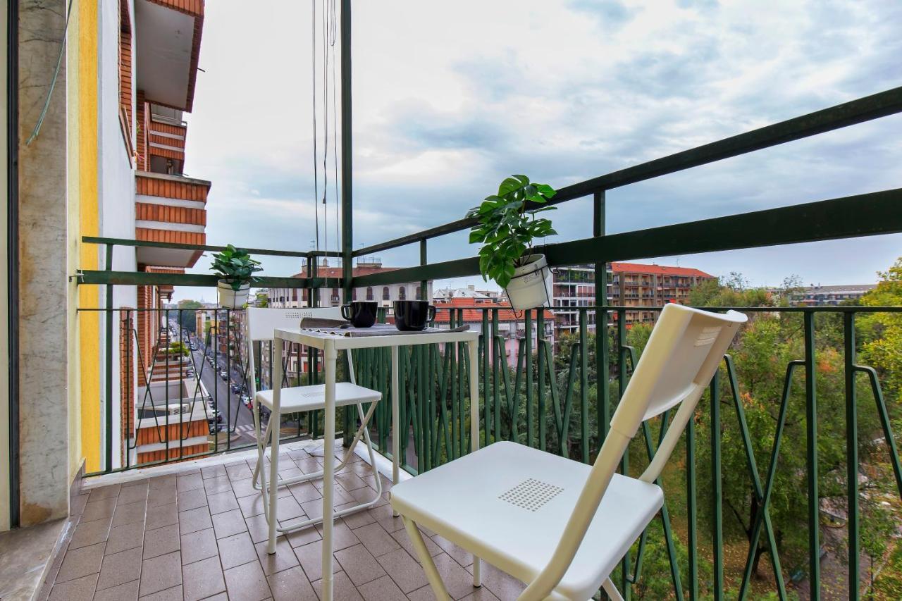 Lejlighed Modern & Bright 2 Bedroom Flat 50m From M4 Stop