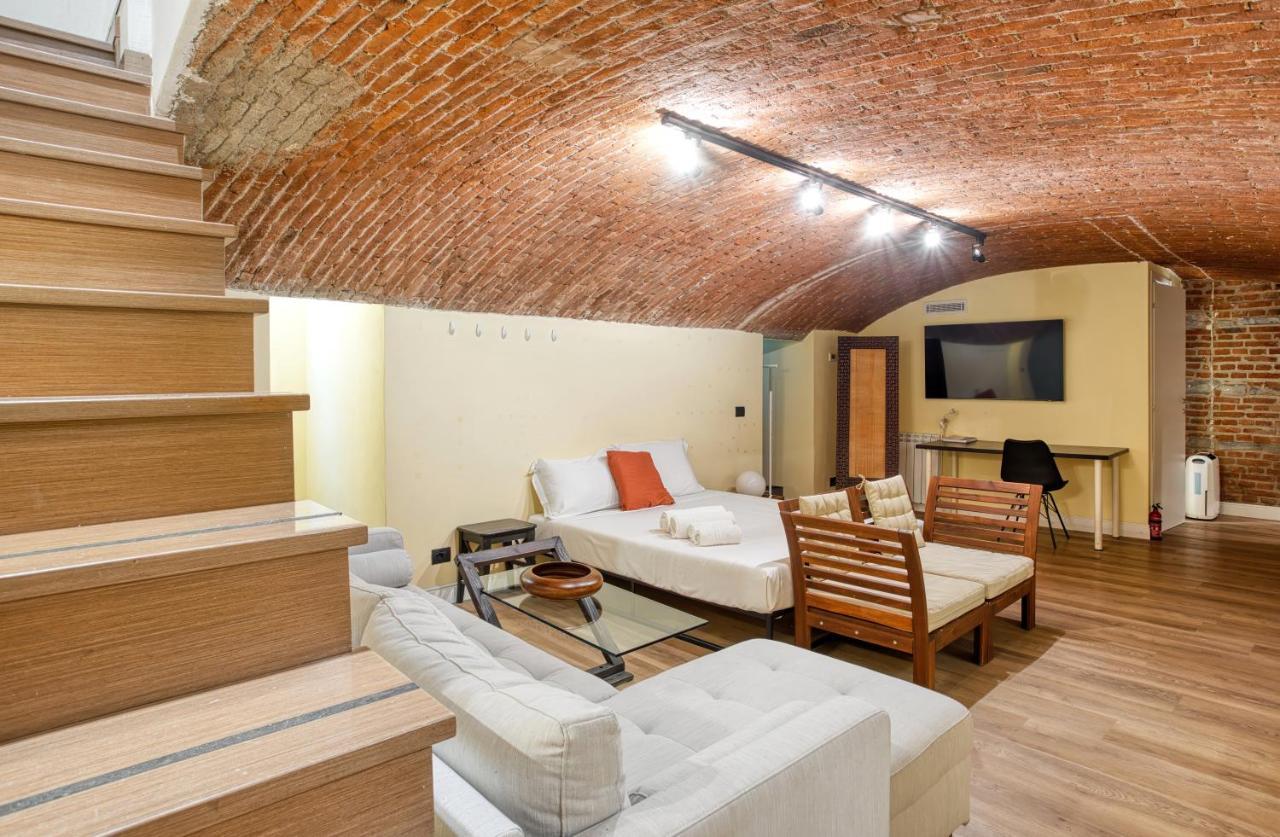 Joivy Modern And Spacious Family Flat Milano