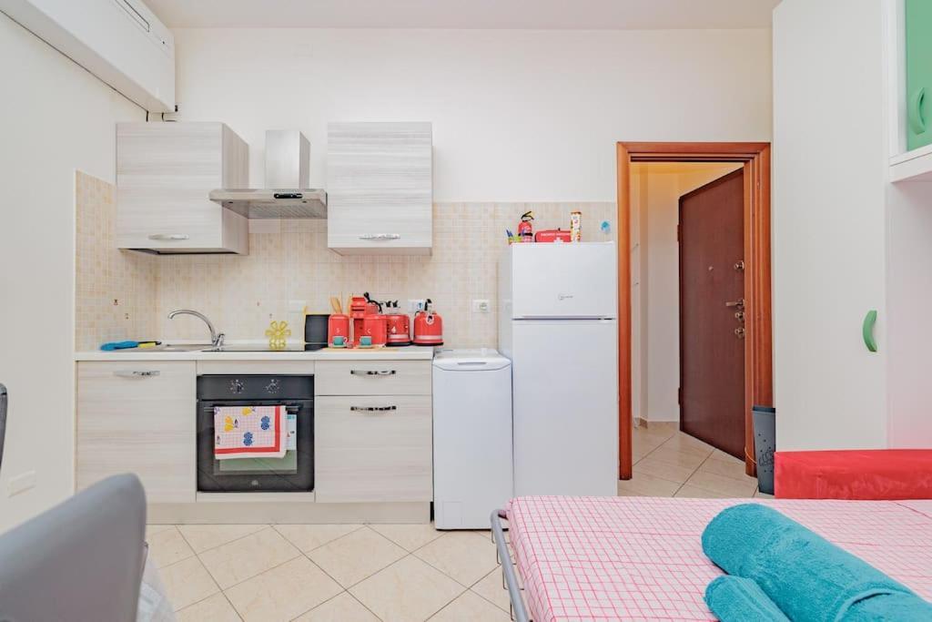 Apartment Lovely - 15 Minutes To Duomo Mailand