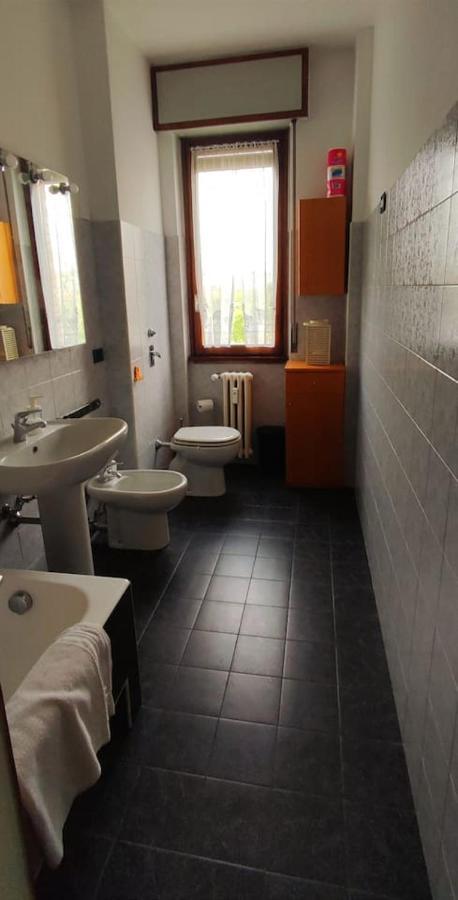 50 Mt Fermata Mm1 Leilighet *