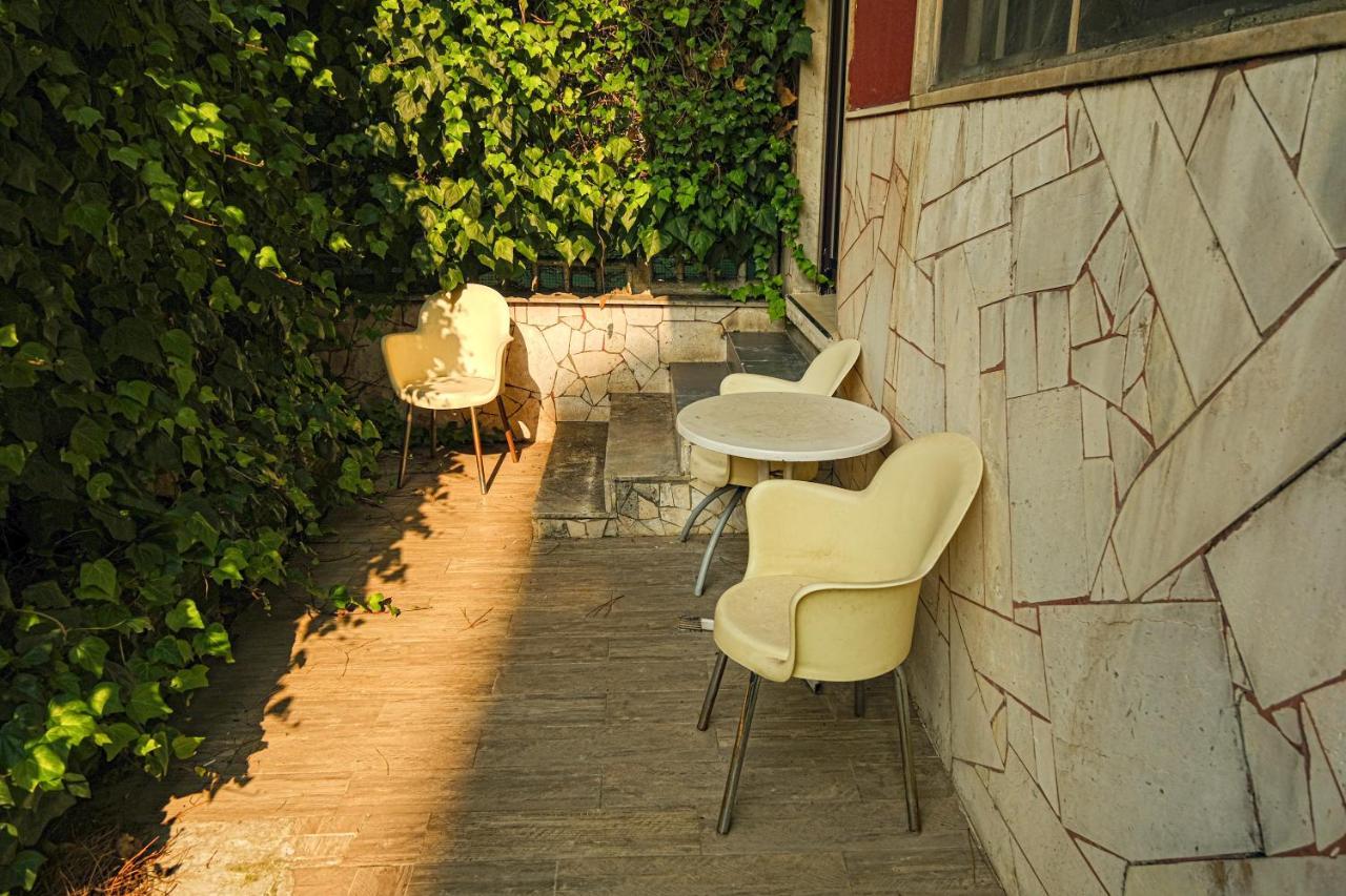 Lario Guest house Milan