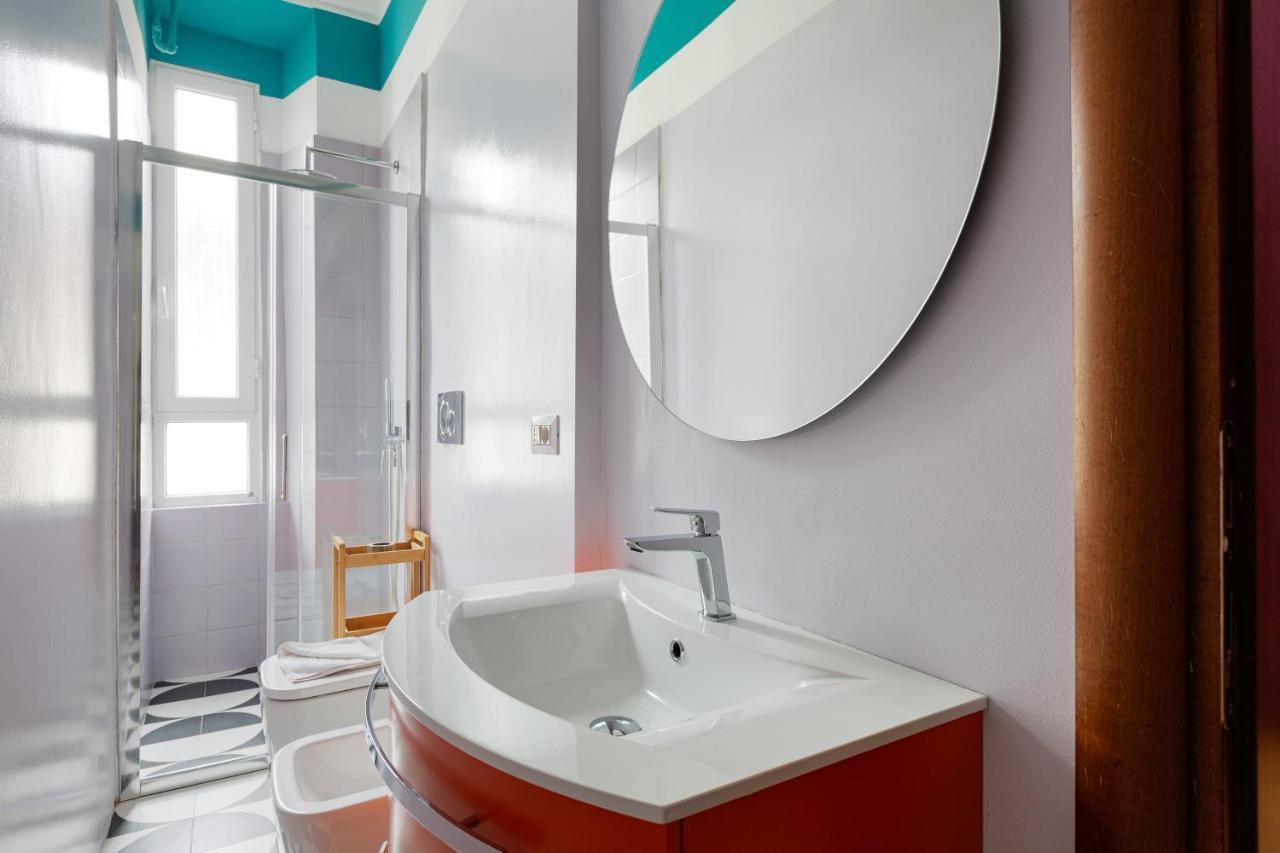 Viale Umbria Colorful Apartment Mailand