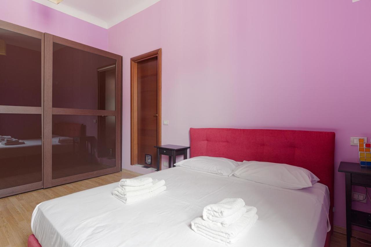 Apartment Viale Umbria Colorful *