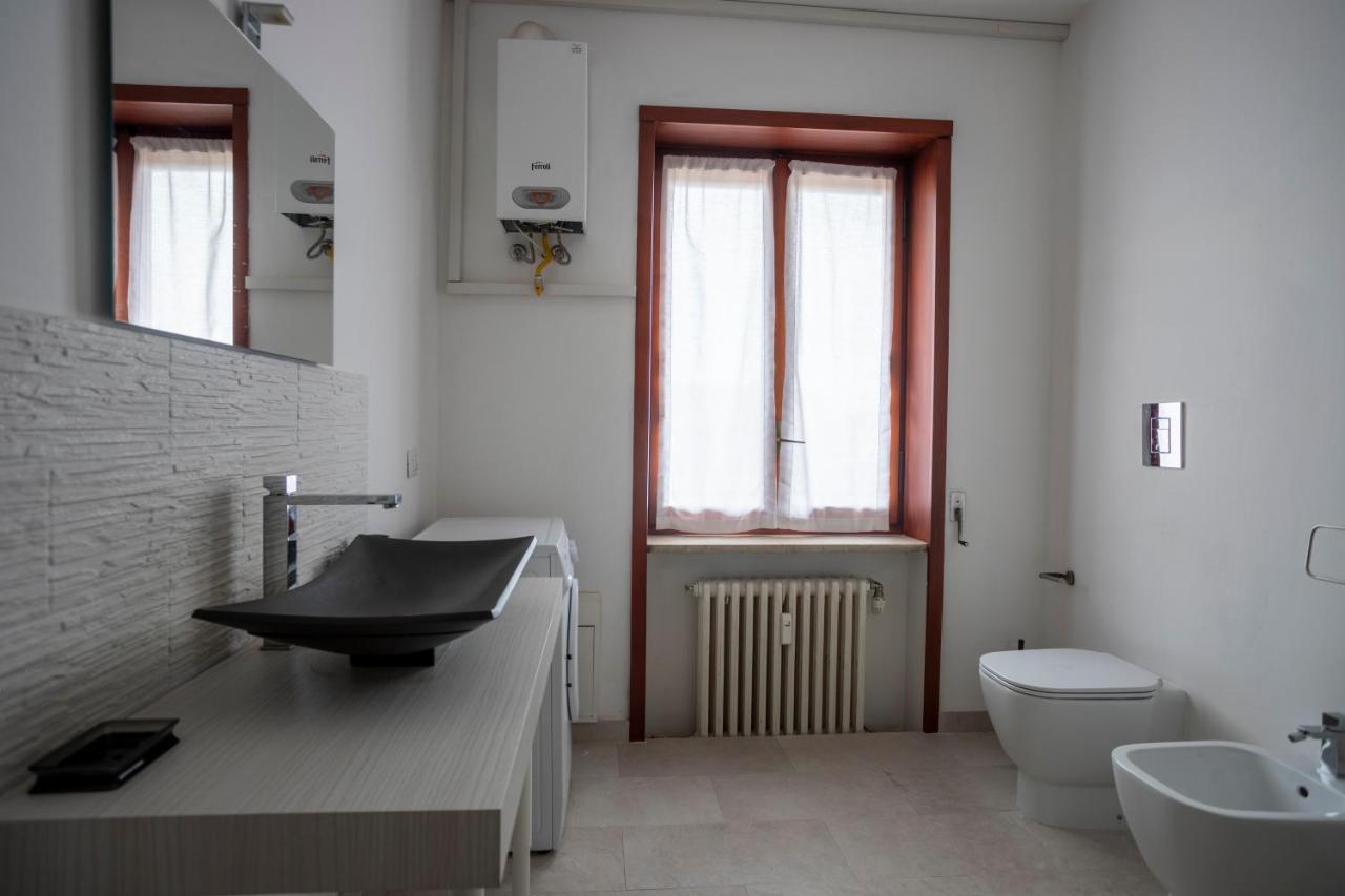Tortona -navigli Free Parking Penthouse Con Wifi Leilighet Milano