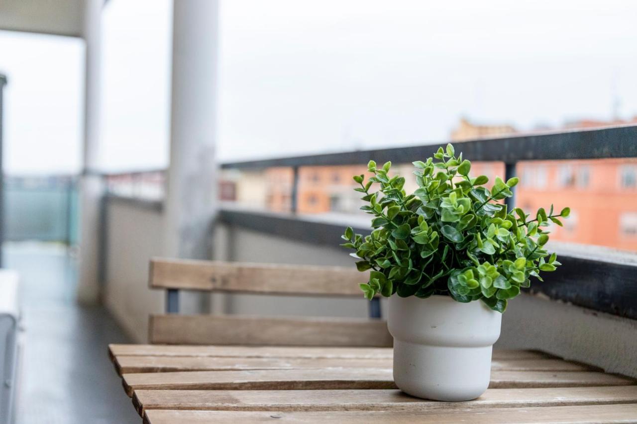 Tortona -navigli Free Parking Penthouse Con Wifi Appartamento Milano