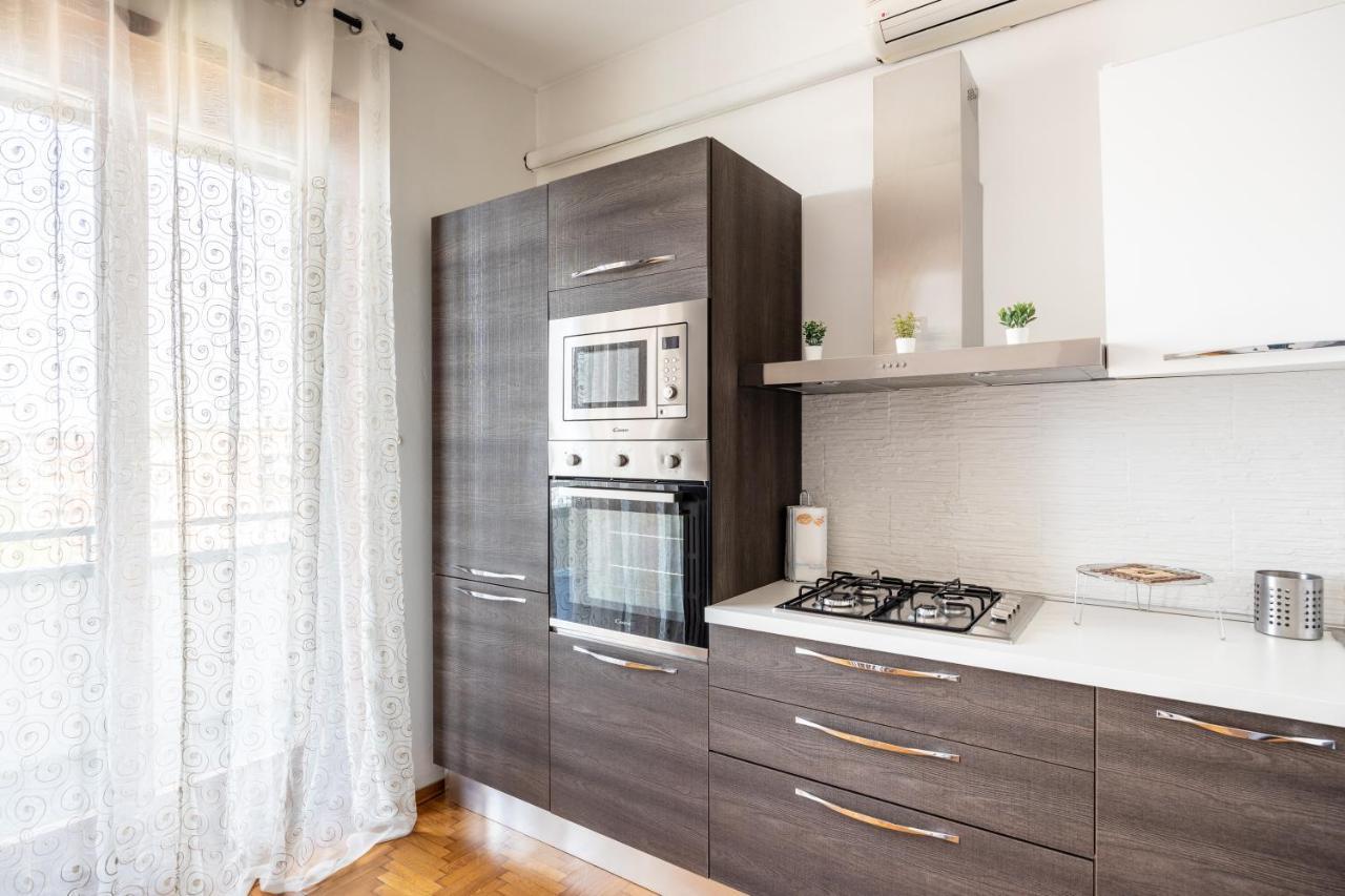 Smartworking Tortona-navigli 2 Skyline Penthouse Con Wifi6 * Milano