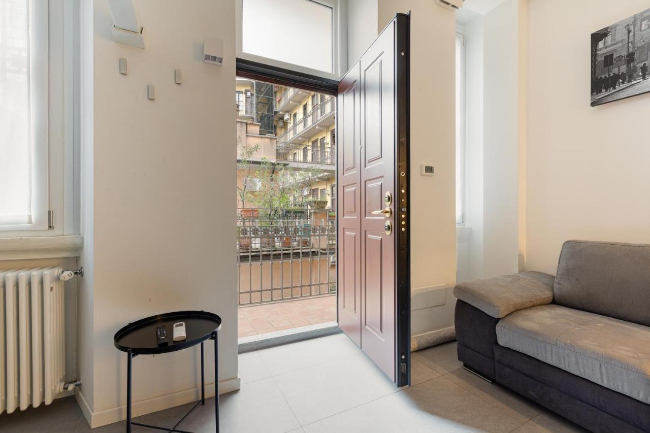 Cosy And Quiet In * Milano