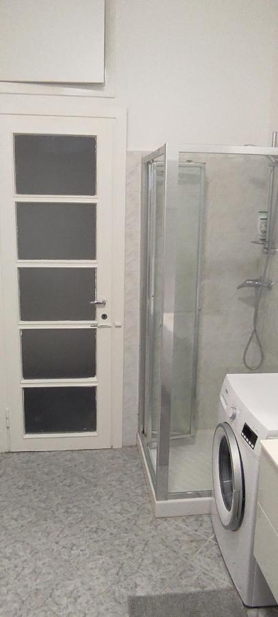 Appartement Melaverdeflat Milano Porta Venezia-Dateo Metro 4 Milaan
