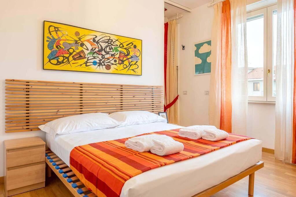 Guest Planet - Grazioso Bilocale Bande Nere M1 * Mailand