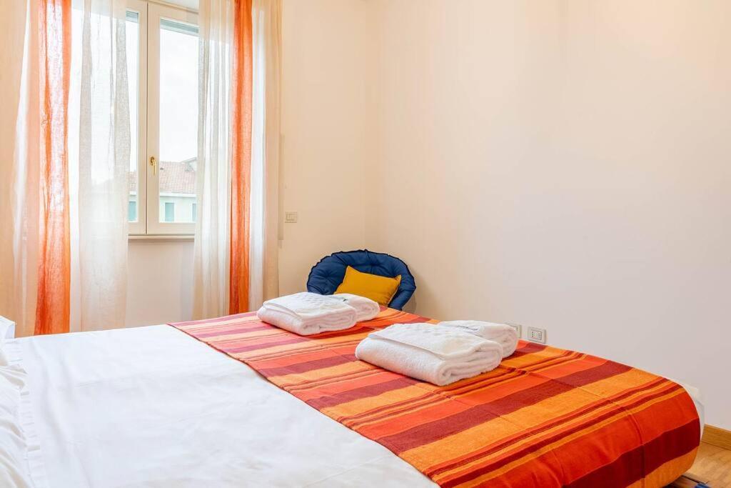 Guest Planet - Grazioso Bilocale Bande Nere M1 Apartment Mailand