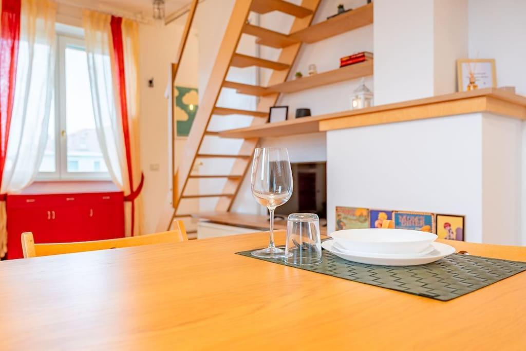 Guest Planet - Grazioso Bilocale Bande Nere M1 Apartment