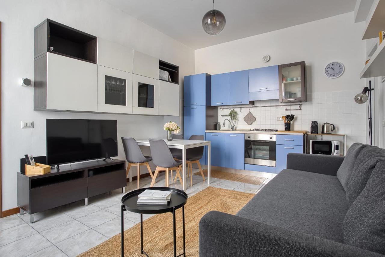Casa Azzurra - Citta Studi- Via Lomellina * Milano