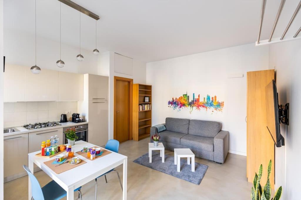Hub - Sempione, Citylife, Mico * Milano
