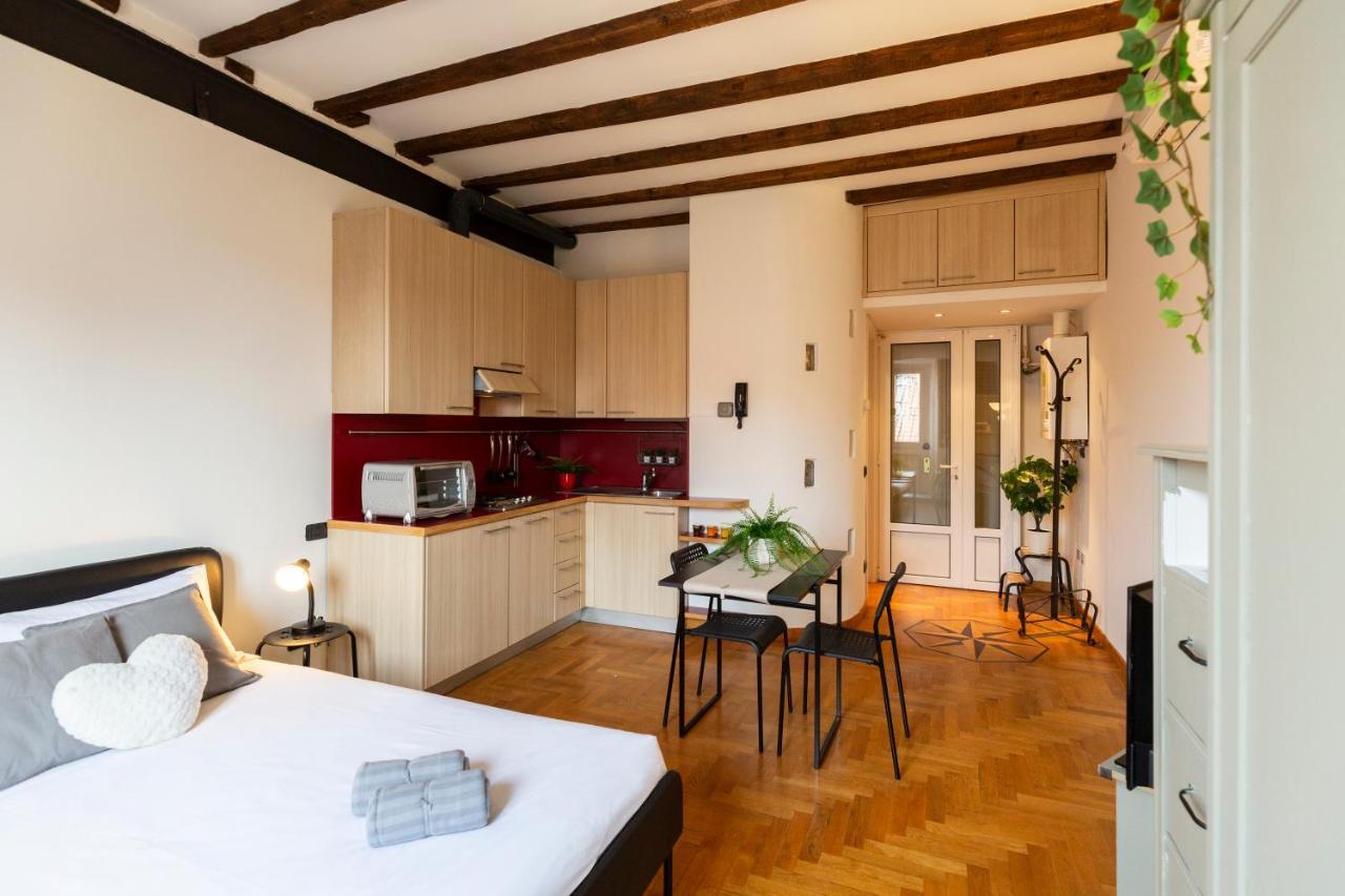 Pit Stop - Navigli Appartement *