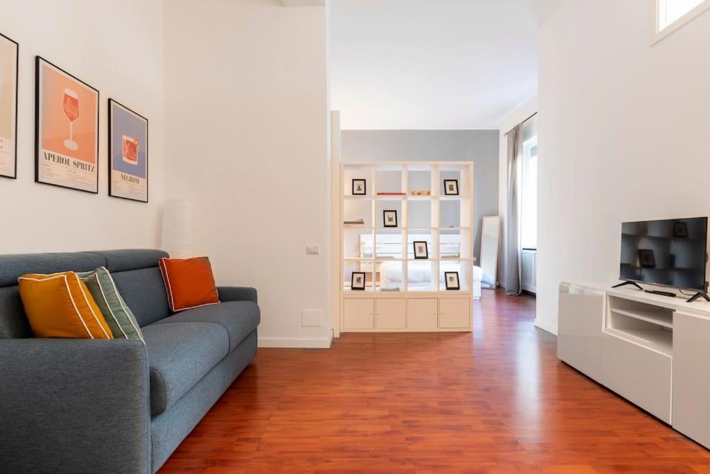 Apartment Loft In Zona Buonarroti Mailand