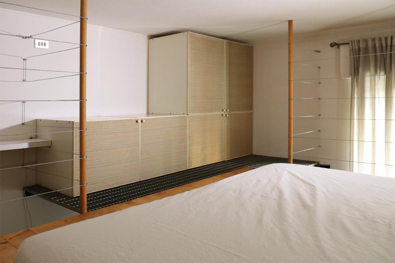 Apartment Isola Centro Bilocale Su 2 Livelli Free Wi-fi Milan