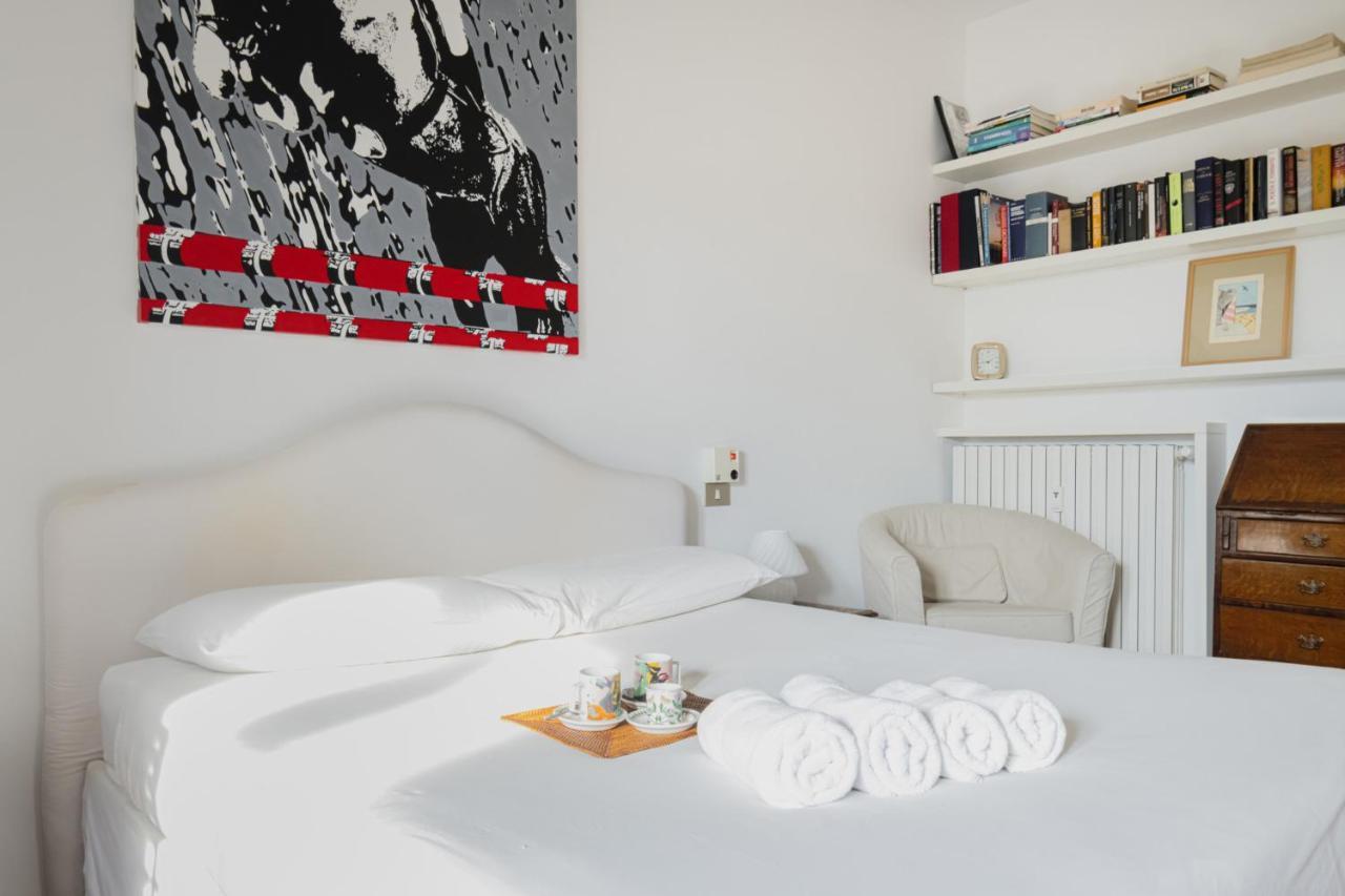 Easylife - Attico 230mq Con Terrazza Area Bocconi Leilighet