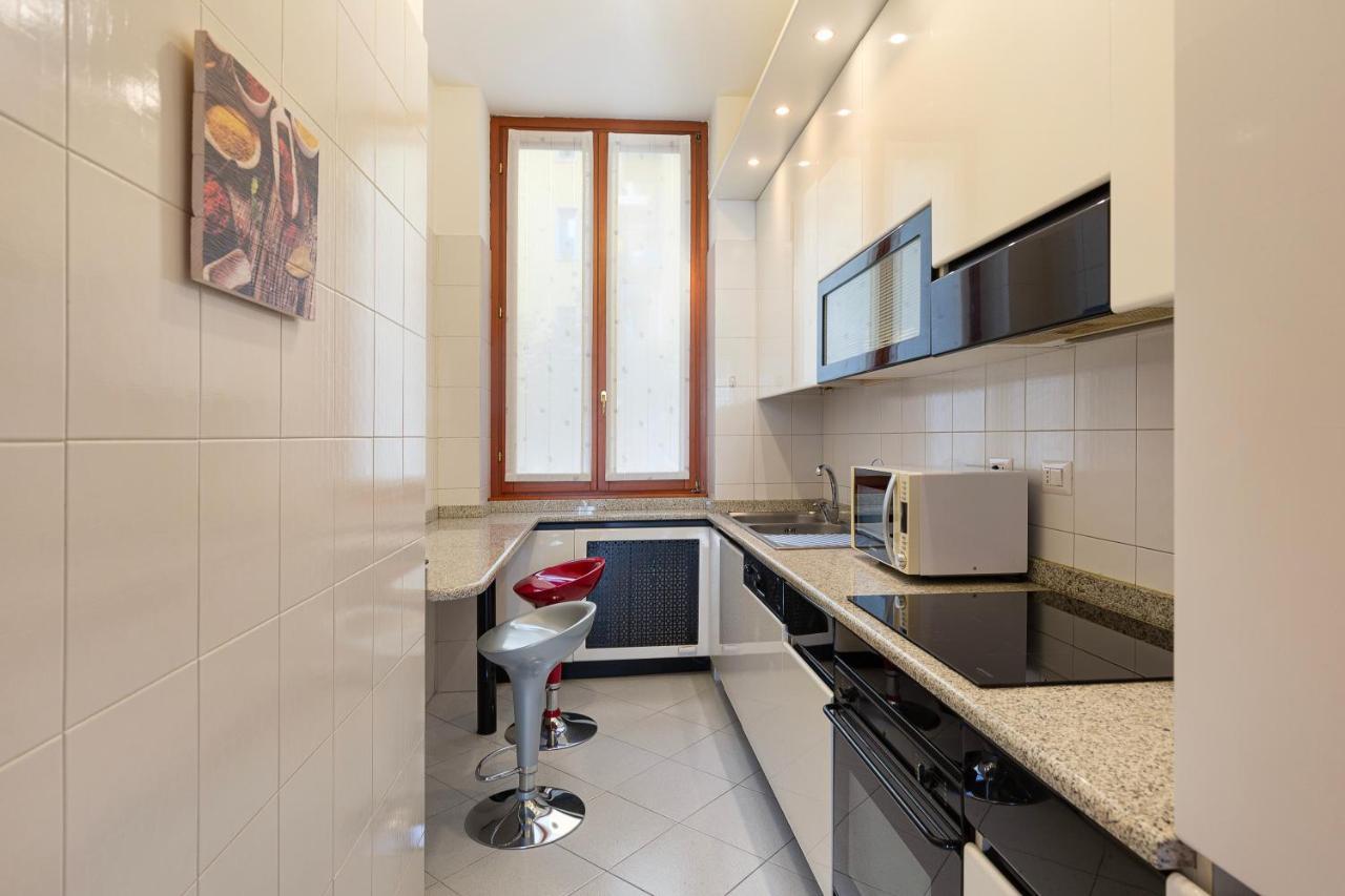 Flat In Citylife Near Metro! * Milan