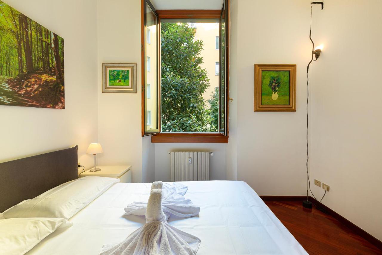 Apartment Flat In Citylife Near Metro! *
