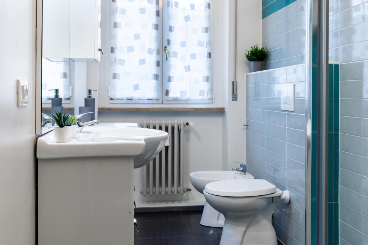 Central Station 13min - 2 Bedrooms, 2 Bathrooms, Metro Apartment Milan