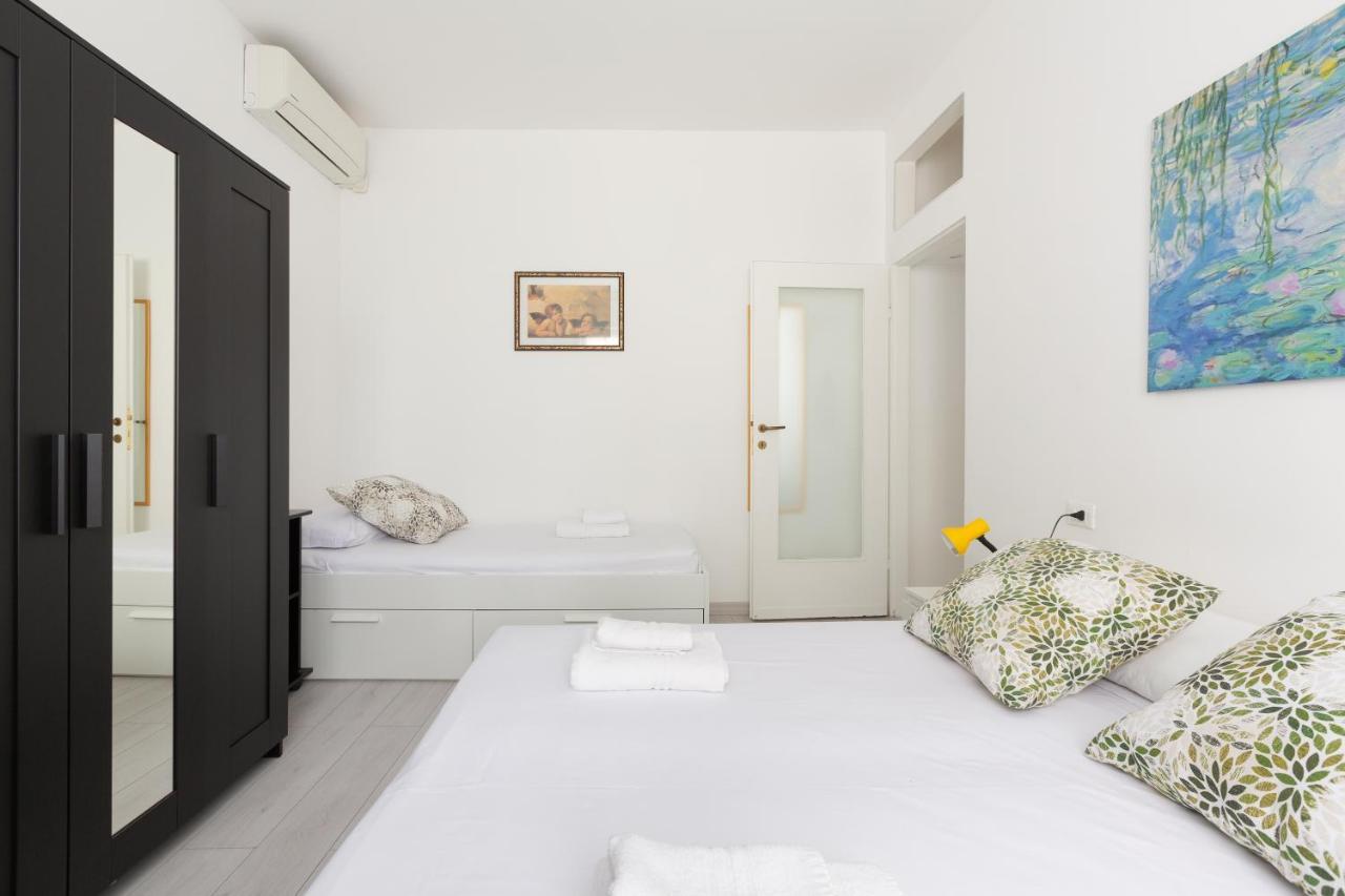 Apartment With Balcony -bisceglie Red Line Subway