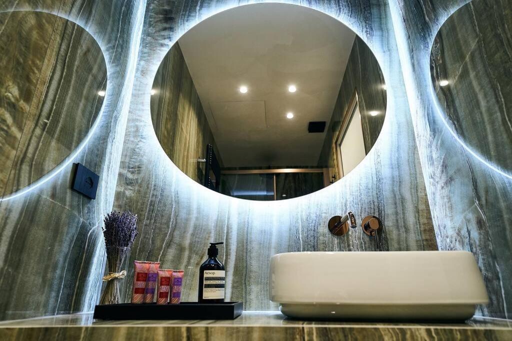 Appartamento Contempora - Two Bedrooms Monet