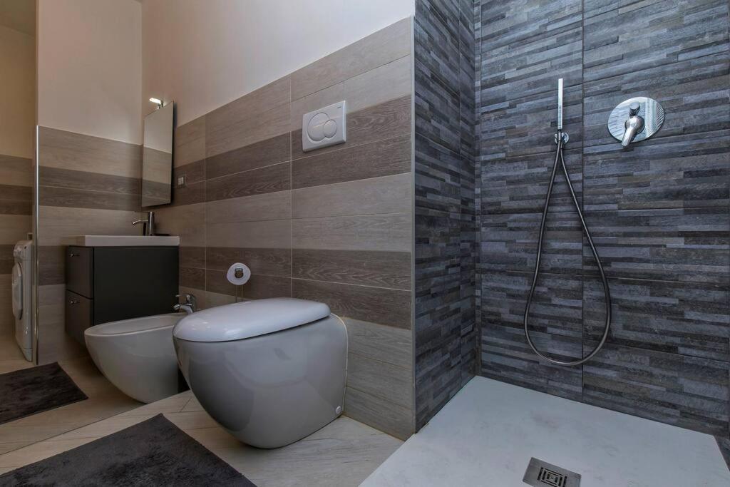 Charmy & Cozy Panoramic Flat 50m From M4 Stop Apartment Milan