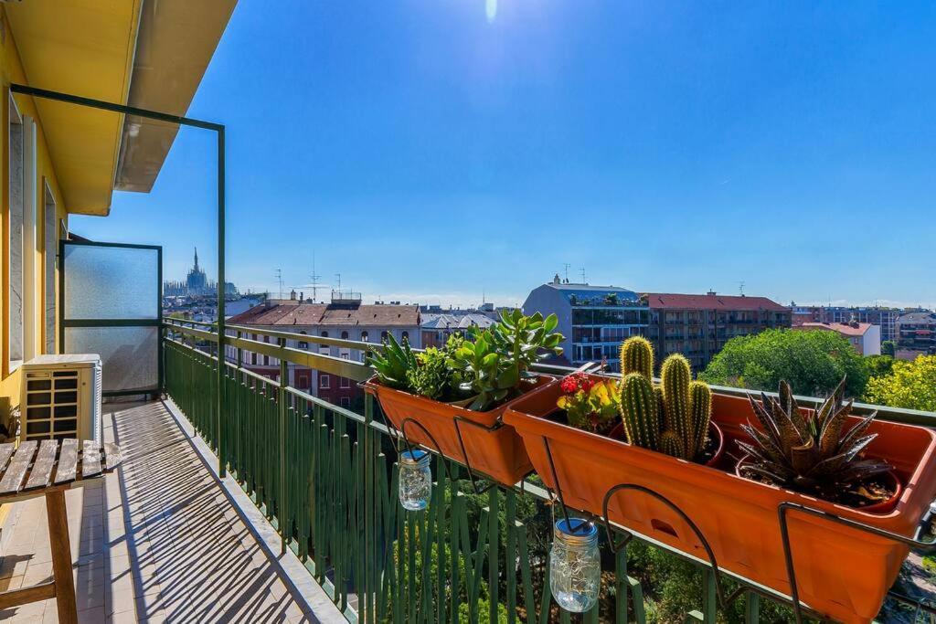 Sunny & Updated Flat With Panoramic View 50m From M4 Stop * Milan