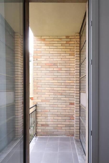 Bilocale Metro 4 Blu Frattini - Airport Linate * Milano