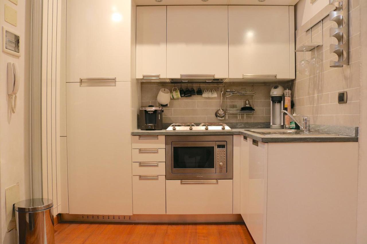 Charming In The Navigli District - 4 People * Milan