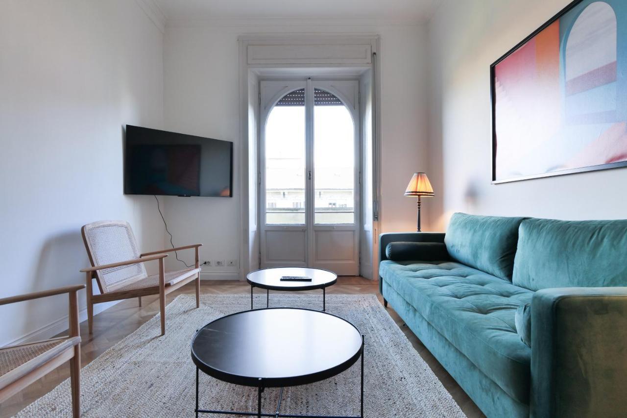 Adelaide Elegant Apartment *