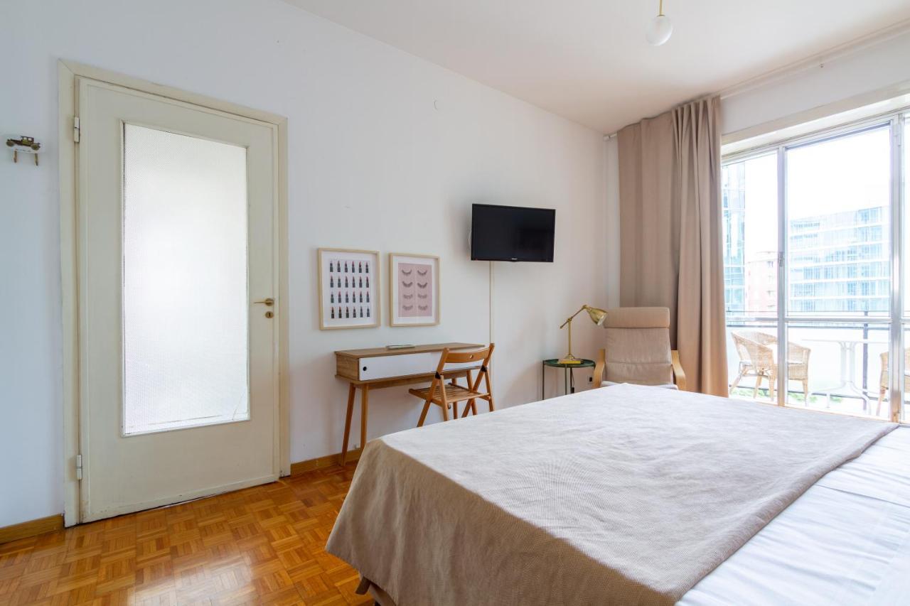 Apartment Palazzo Lombardia - Station - Bighome