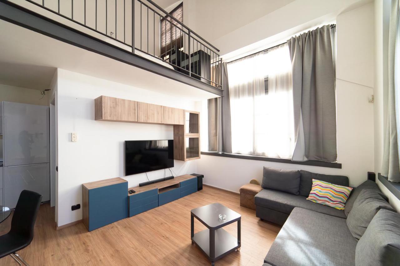Apartment Hbhall Prada Loft 40 Mailand