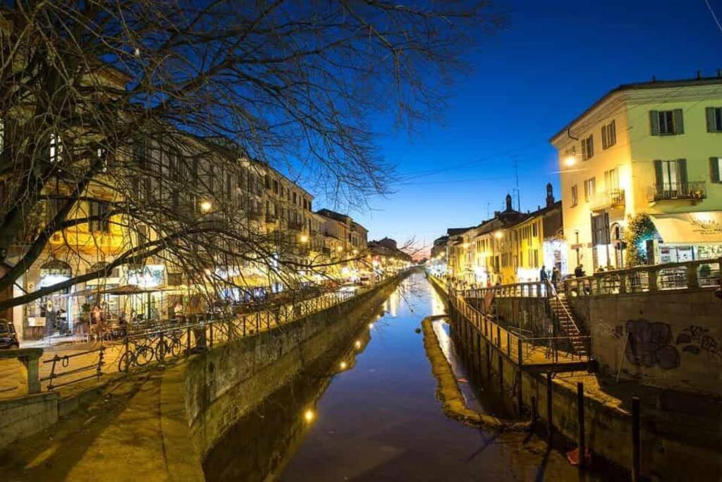 Daniela's Spazioso Ai Navigli Appartamento *